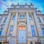 Platinum Palace Boutique & Szálloda