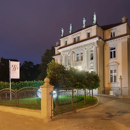 Platinum Palace Boutique Hotel&spa 5*