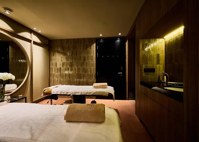 Ξενοδοχείο Platinum Palace Boutique &