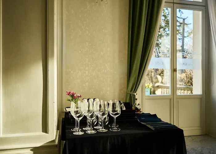 호텔 Platinum Palace Boutique & 5*