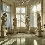 Platinum Palace Boutique & Hotel 5*