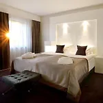 Platinum Palace Boutique & Hotel 5*