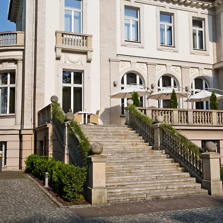 Platinum Palace Boutique & Hotel 5*