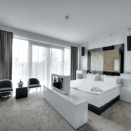 Platinum Palace Boutique & Hotel Wroclaw