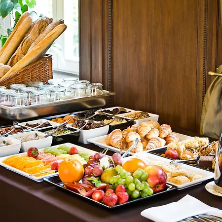 فندق Platinum Palace Boutique & فروتسواف