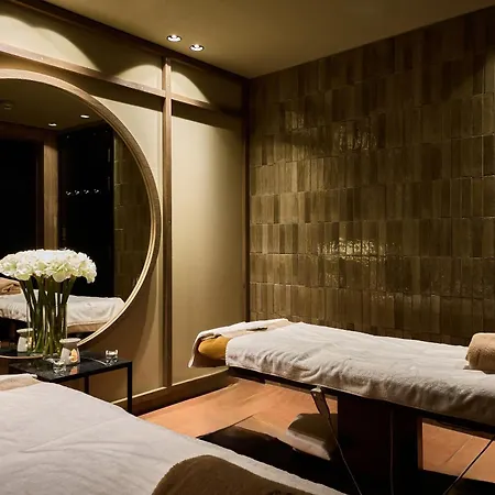 Hotell Platinum Palace Boutique &