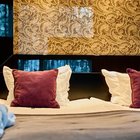 Platinum Palace Boutique & Hotel