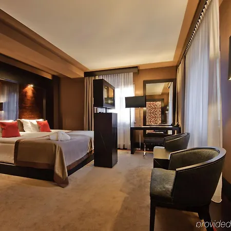 Platinum Palace Boutique & Hotel Wroclaw