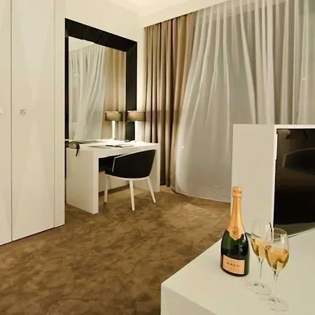 Platinum Palace Boutique & Wrocław
