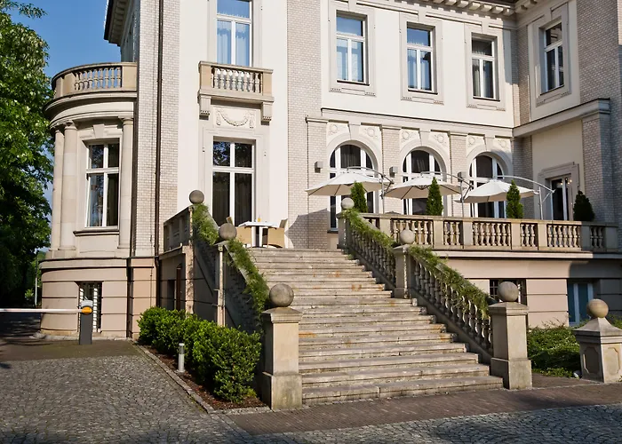 Platinum Palace Boutique & Hotel 5*