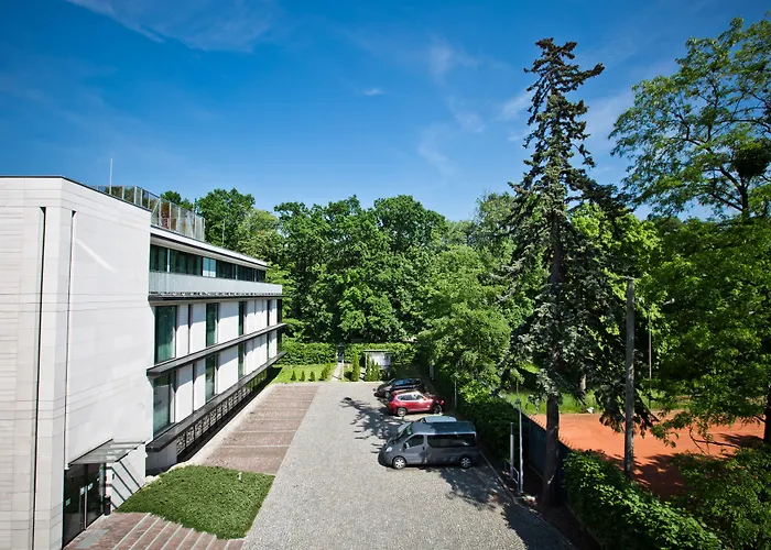 Platinum Palace Boutique & Hotell 5*